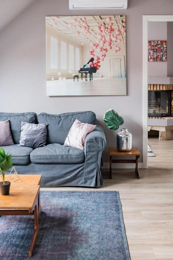 Sunny And Central Penthouse With Private Garage Budapest Bagian luar foto